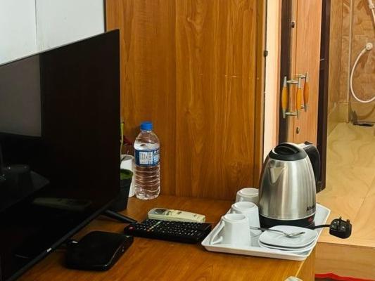 Hotel Nelly Vavuniya Oda fotoğraf