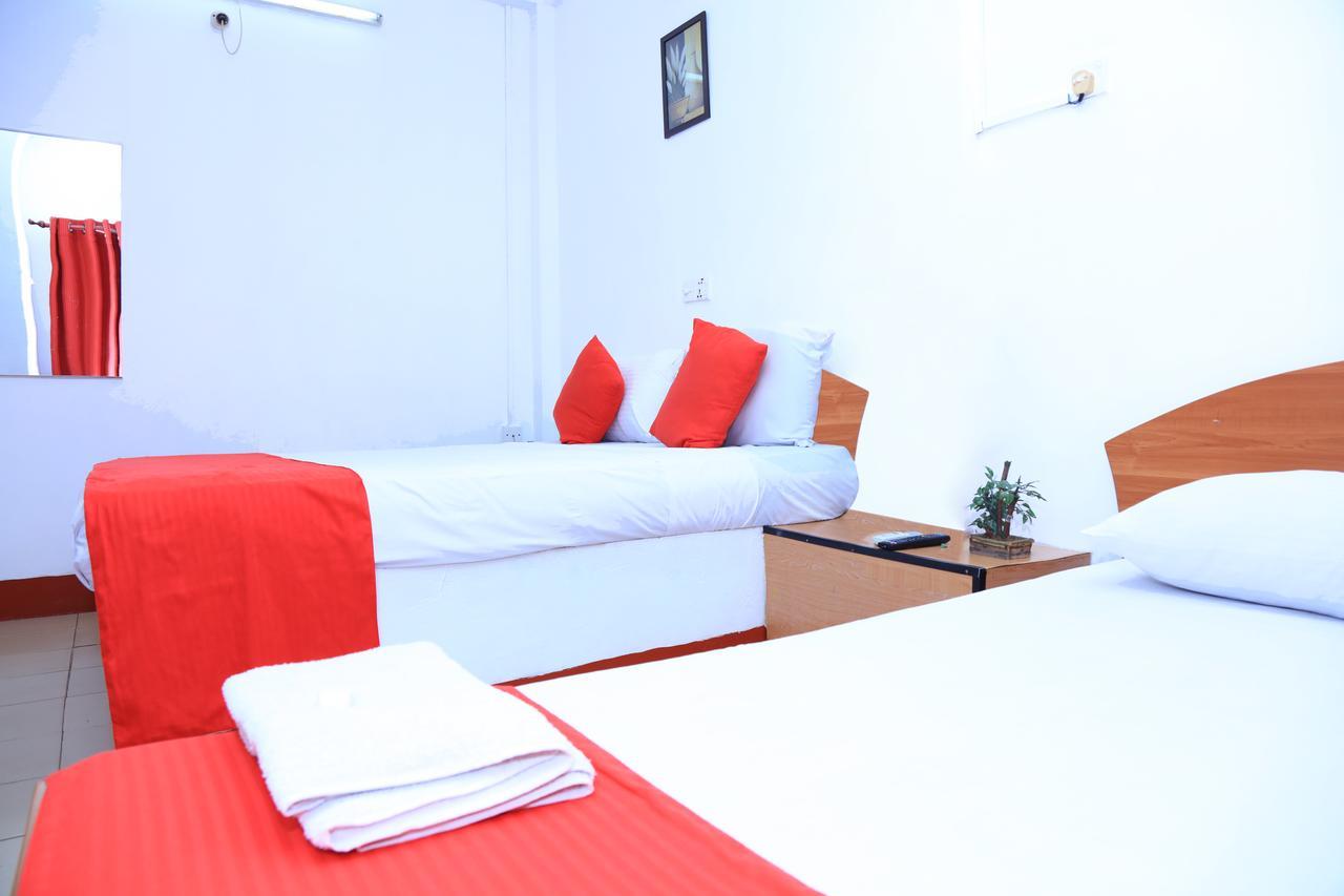 Hotel Nelly Vavuniya Dış mekan fotoğraf