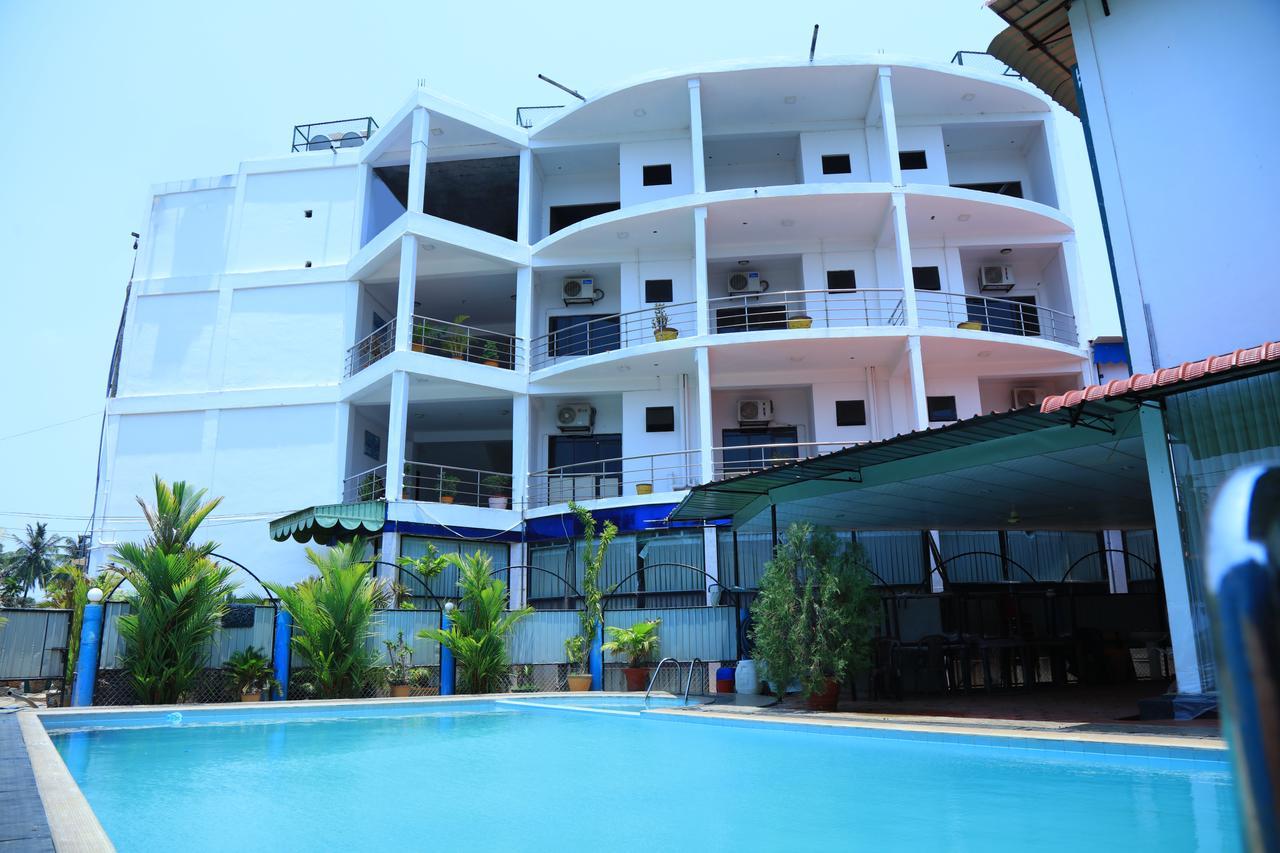 Hotel Nelly Vavuniya Dış mekan fotoğraf